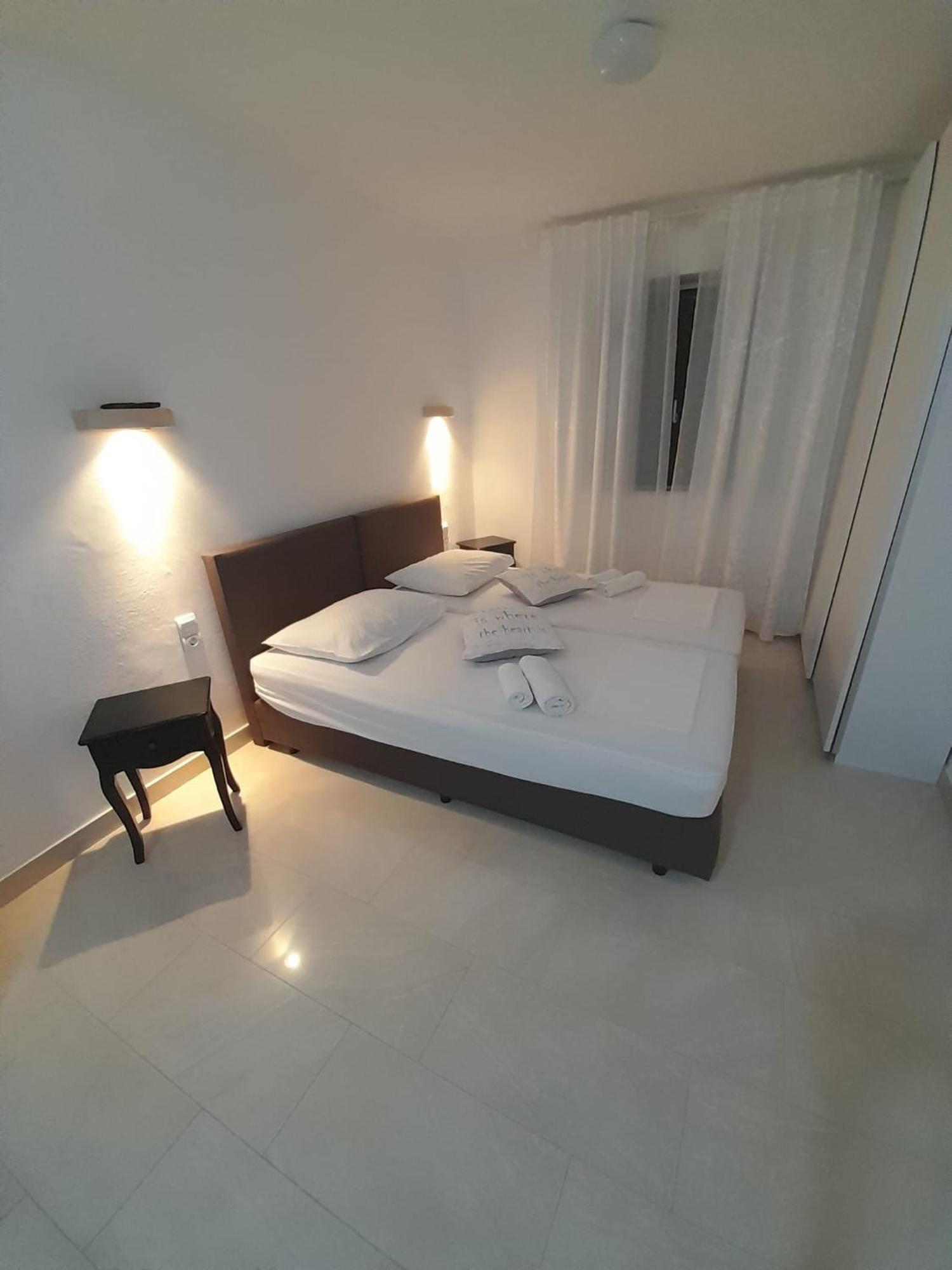 Zrnovo Apartments Blanka מראה חיצוני תמונה
