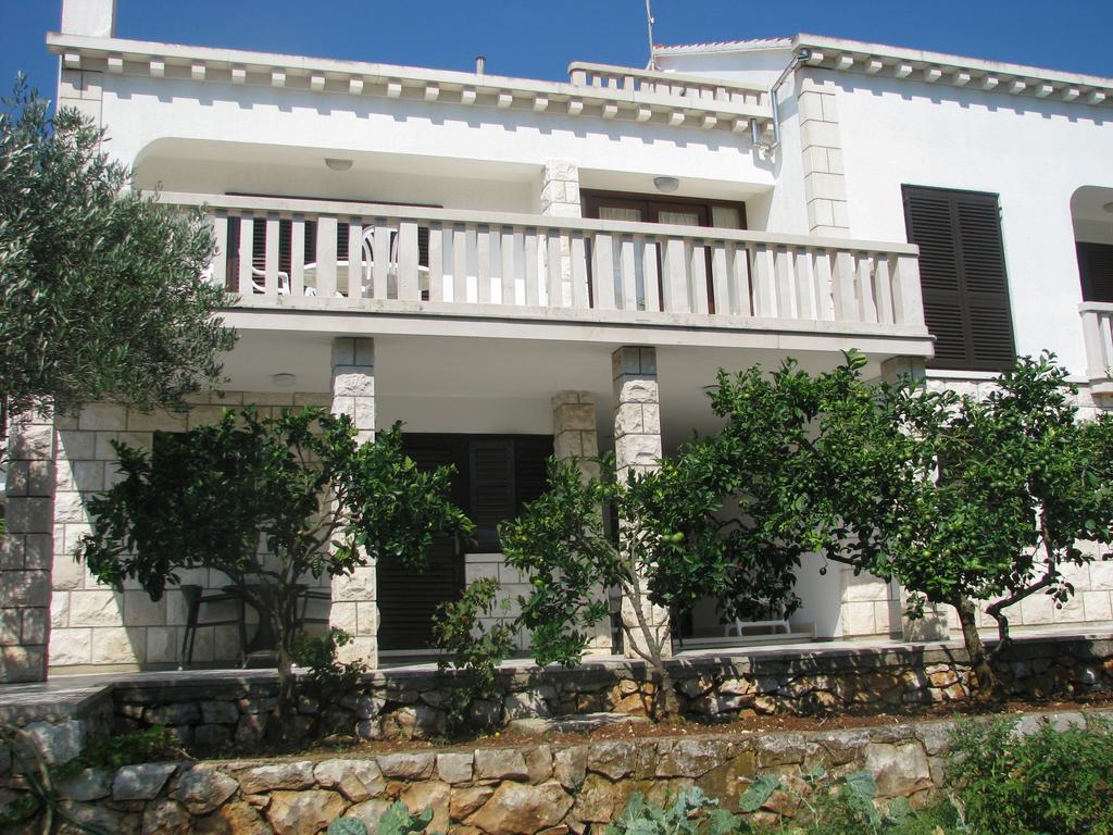 Zrnovo Apartments Blanka מראה חיצוני תמונה