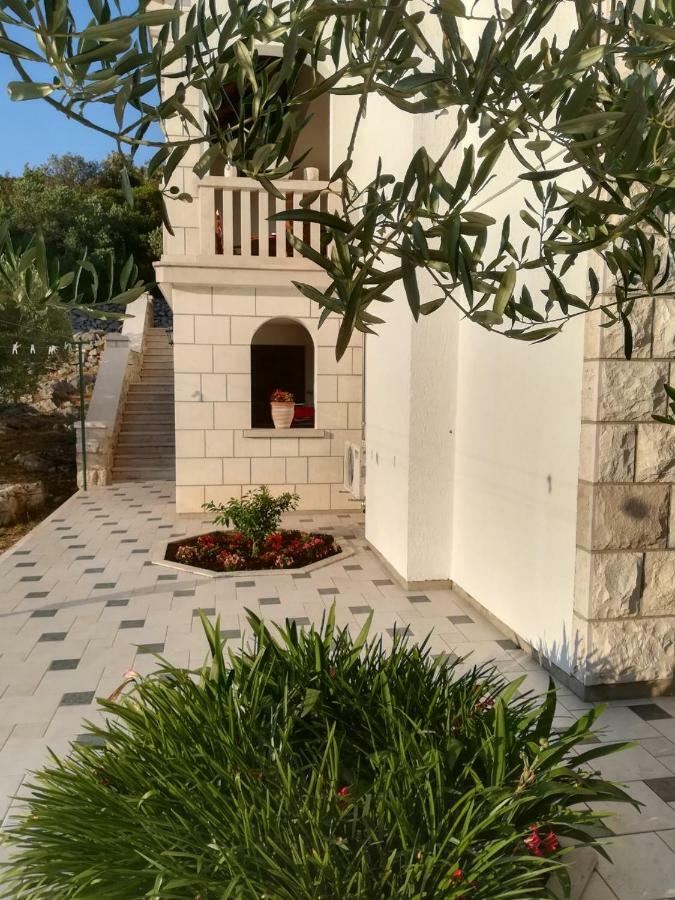 Zrnovo Apartments Blanka מראה חיצוני תמונה